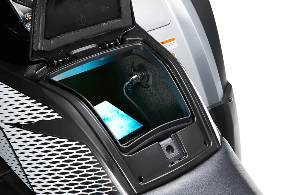 Kymco MXU 700i - 4